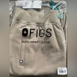 NWT Figs Ukwala Tapered scrub pants in Boulder